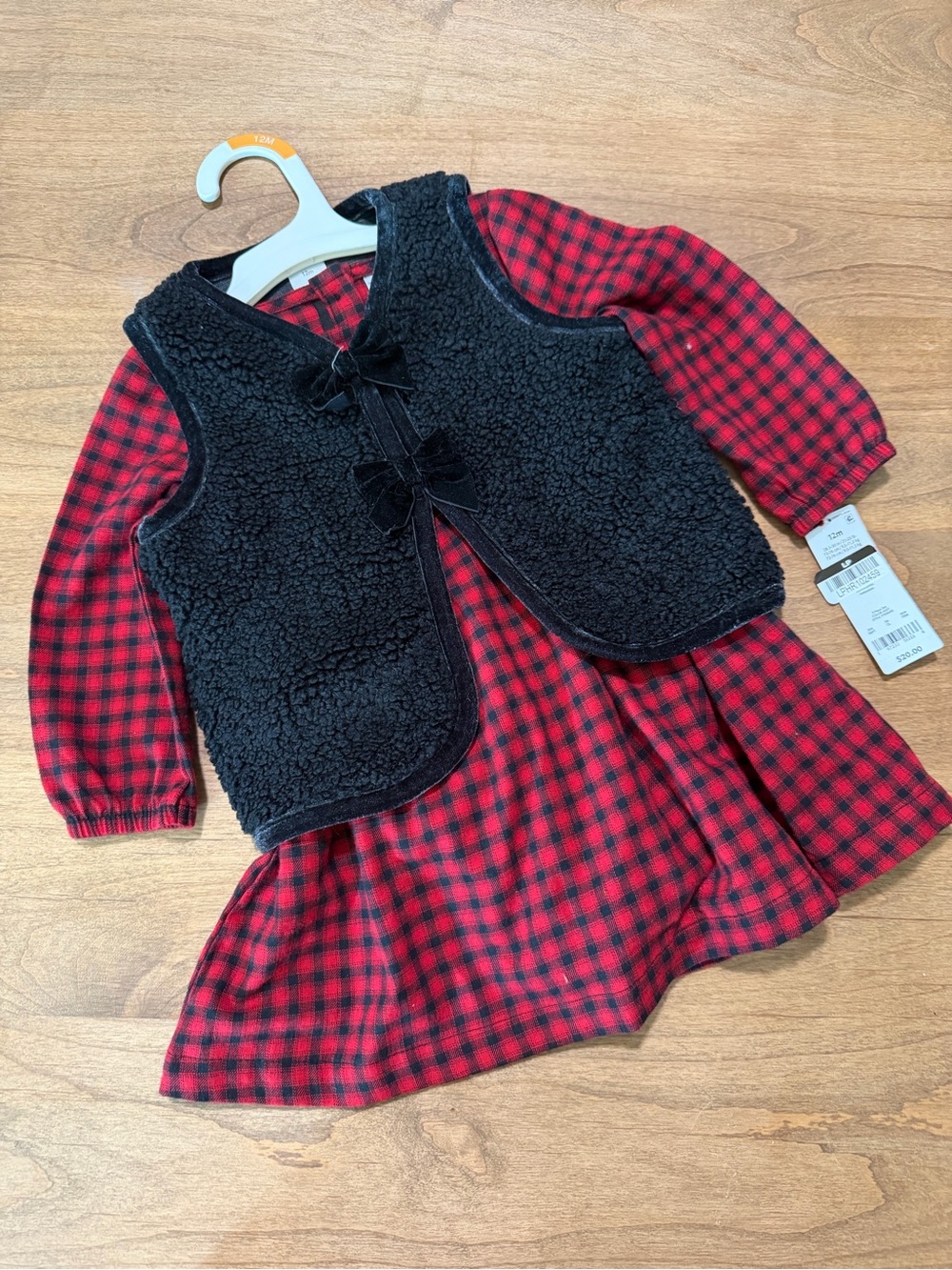 Cat & Jack Red Black Buffalo Plaid Dress Black Sherpa Vest Bloomers 12M NWT